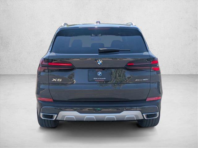 Used 2026 BMW X5 xDrive40i w/ Climate Comfort Package image 7