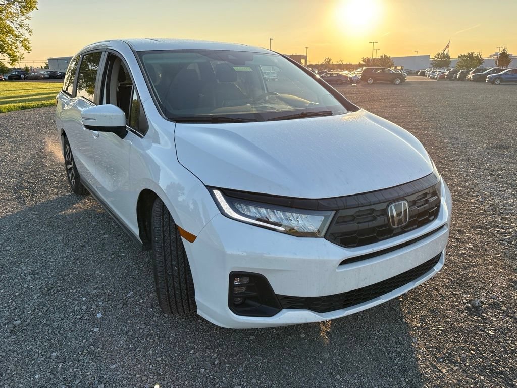 Used 2026 Honda Odyssey EX-L image 13