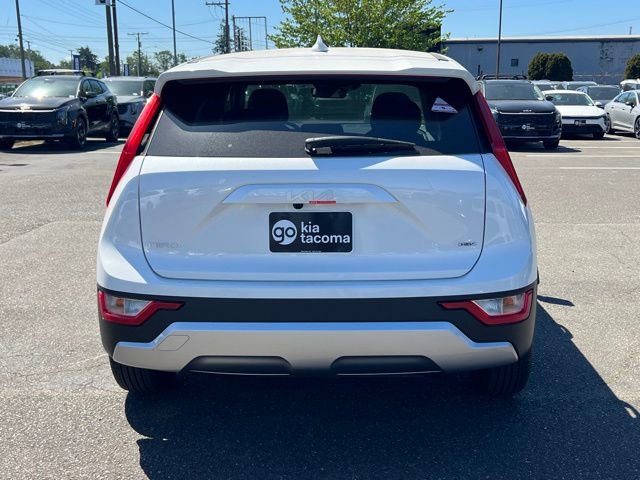 New 2026 Kia Niro LX FWD image 8