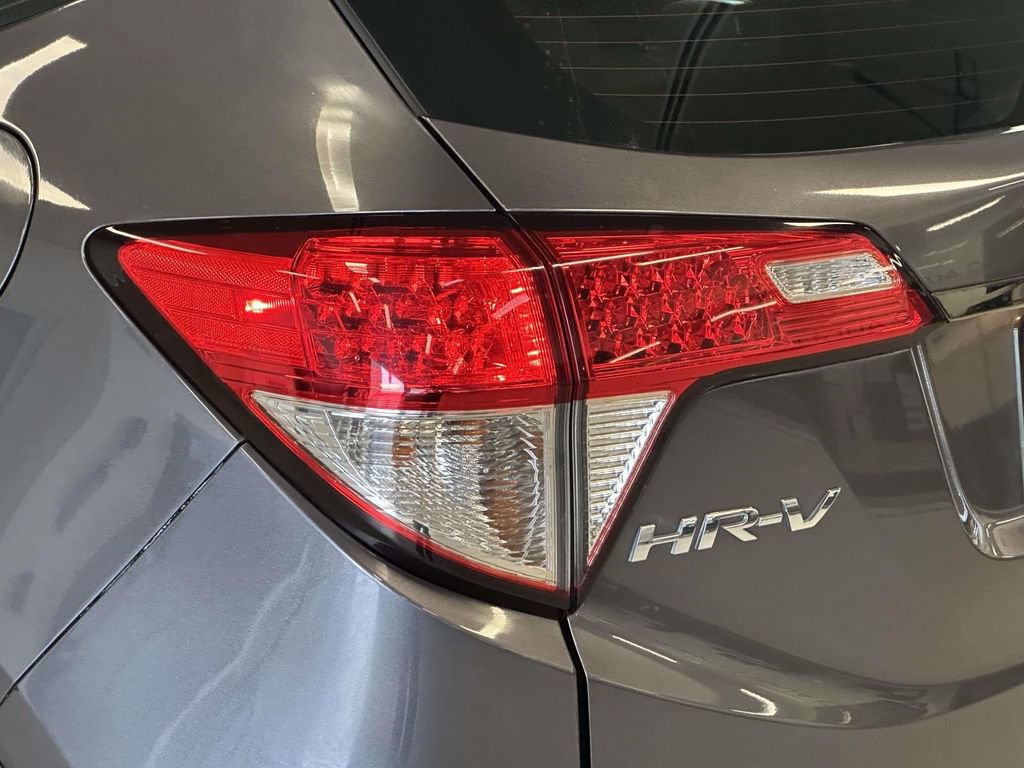 Used 2020 Honda HR-V Sport image 12