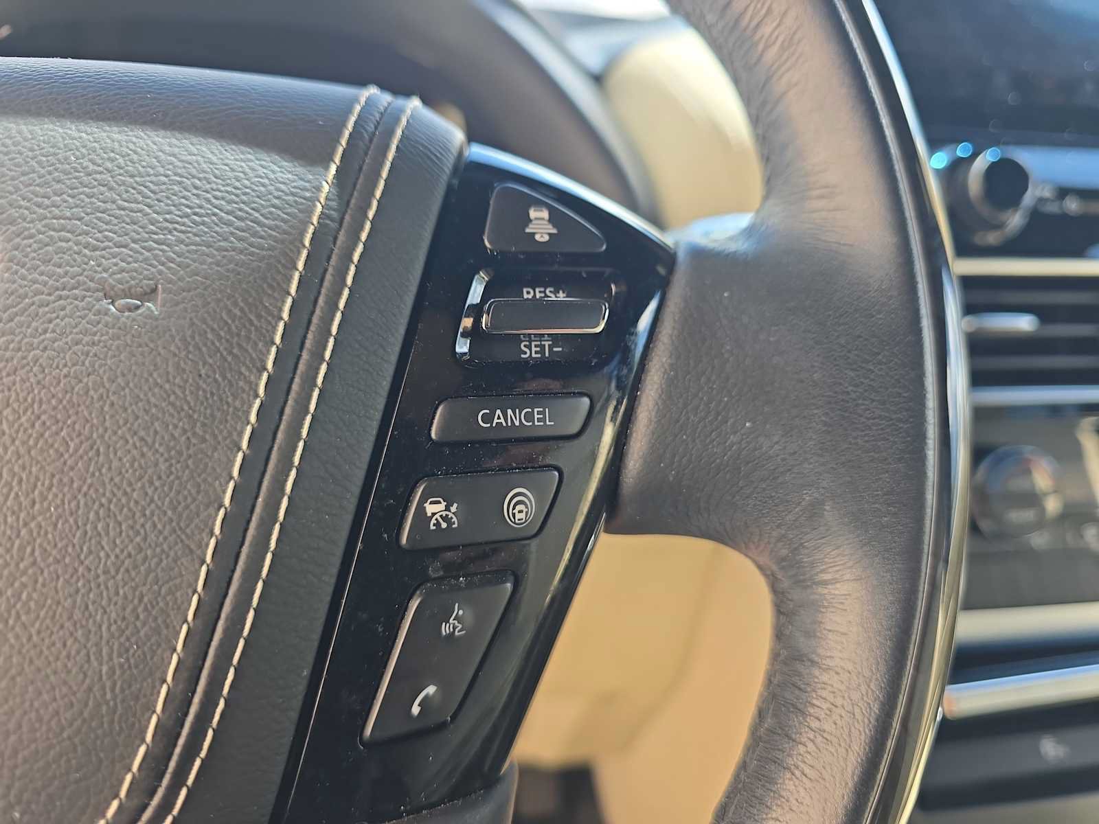 Certified 2024 INFINITI QX80 Sensory w/ All-Season Package AWD/4WD image 23