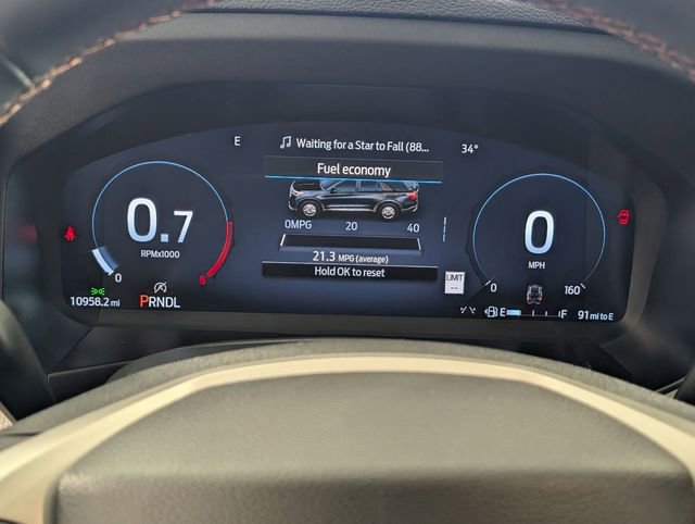 Used 2025 Ford Explorer Active image 18