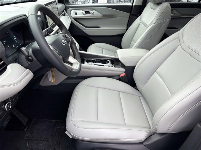 New 2026 Ford Explorer Active w/ Active Comfort Package image 23
