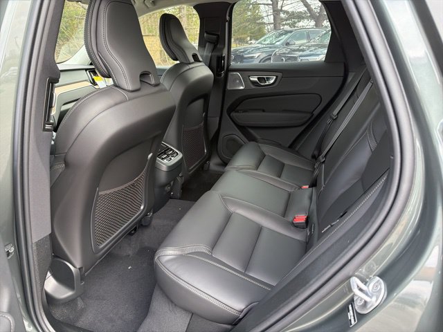 New 2026 Volvo XC60 B5 Ultra w/ Climate Package AWD/4WD image 8