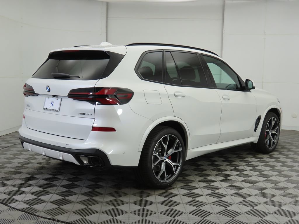 New 2026 BMW X5 xDrive40i w/ M Sport Package image 5