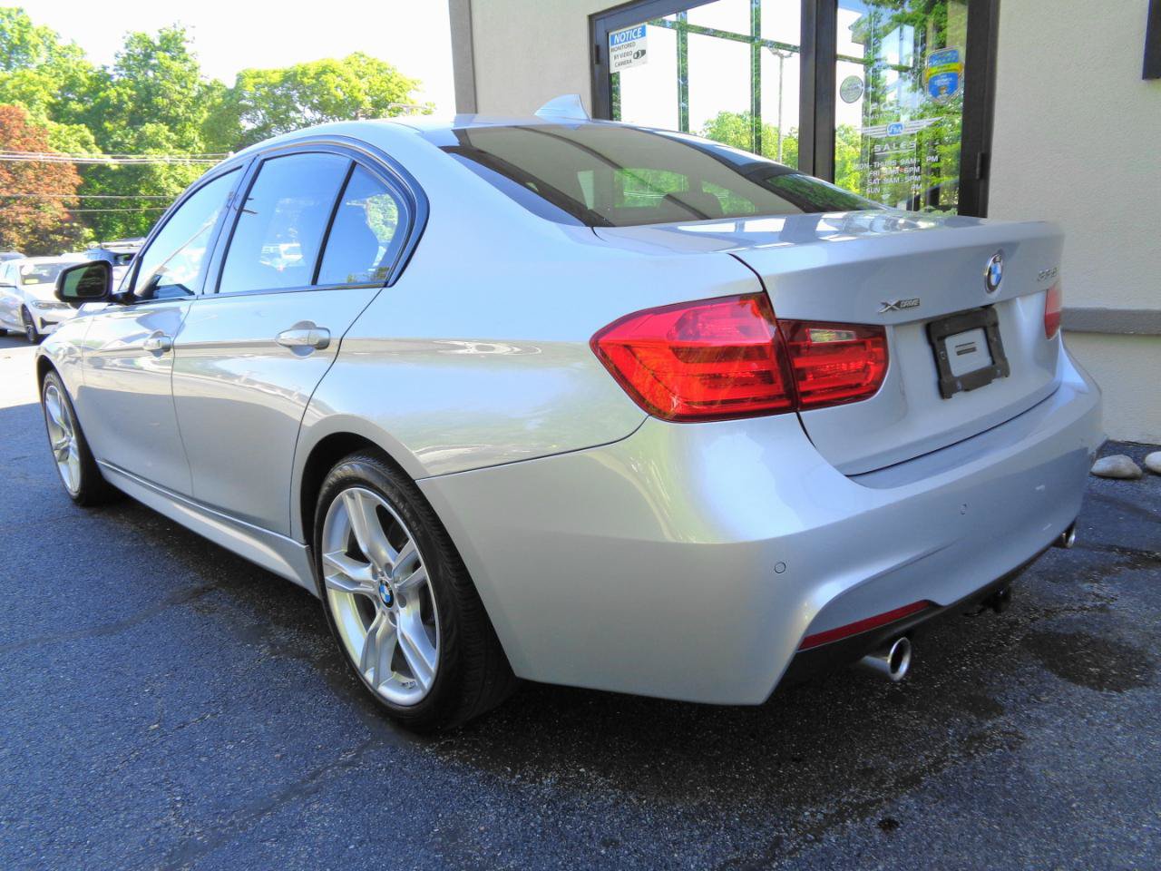 Used 2015 BMW 335i xDrive Sedan AWD/4WD image 7