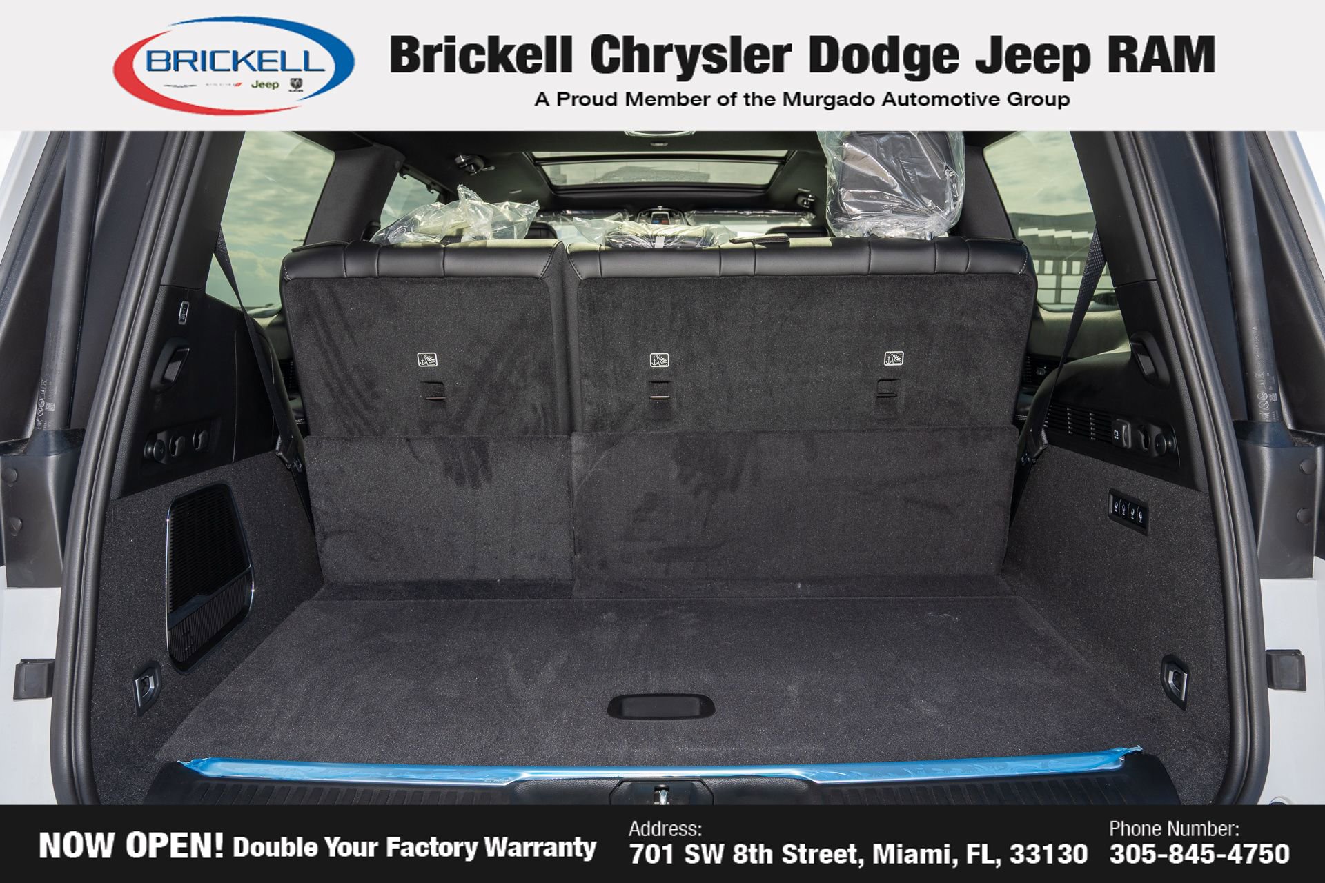 New 2026 Jeep Grand Wagoneer Summit image 9