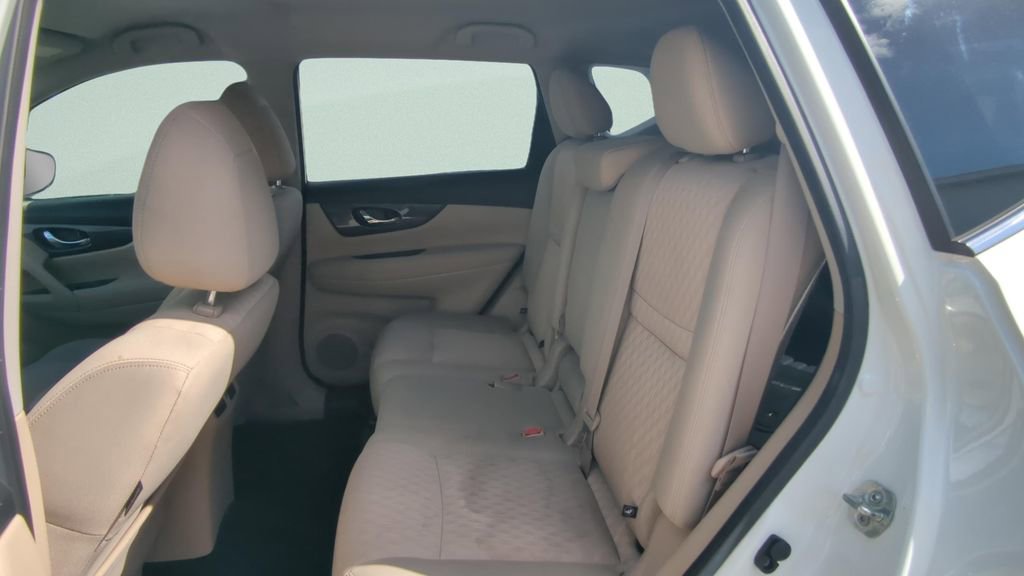 Certified 2020 Nissan Rogue SV image 13