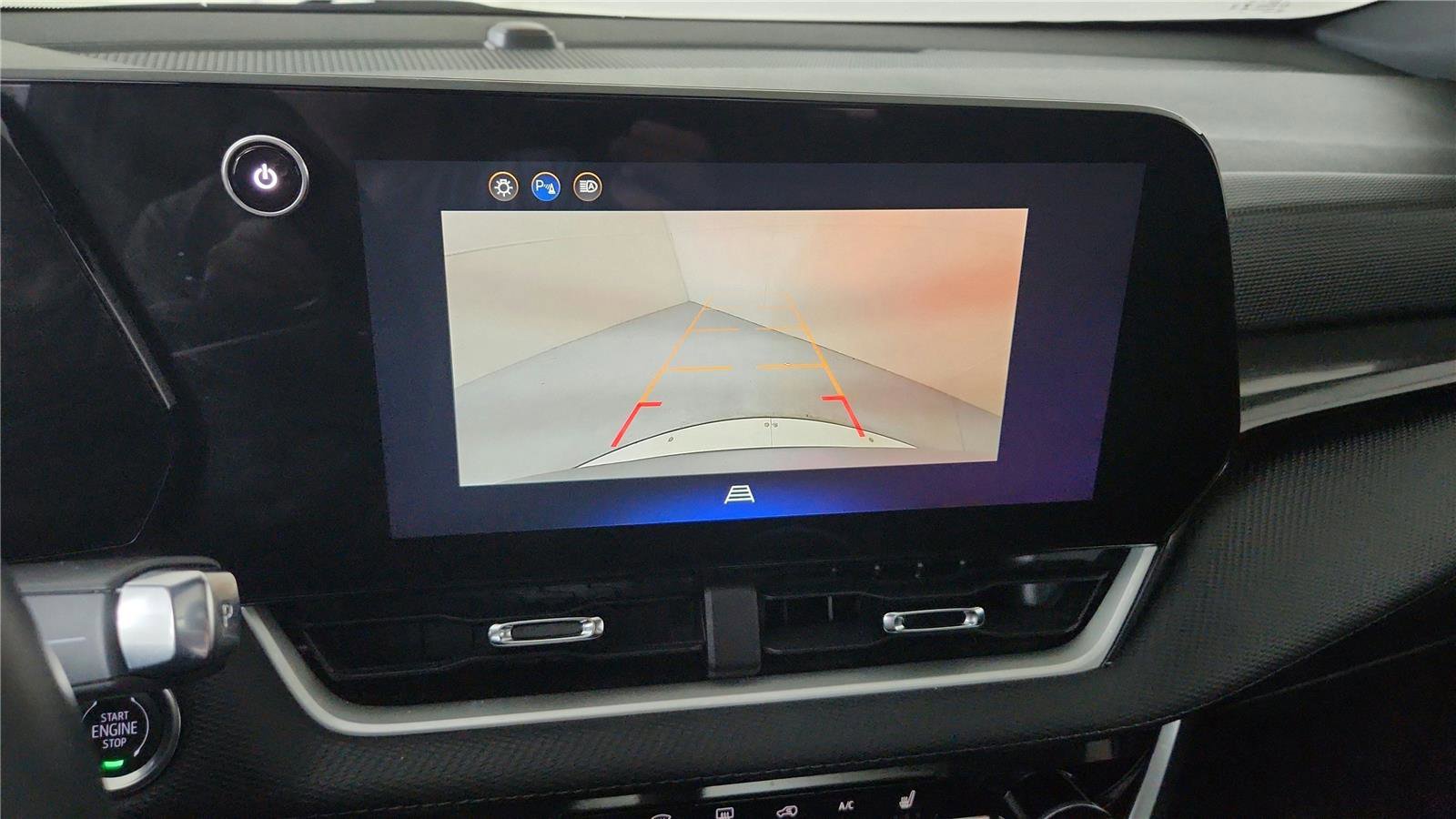 Used 2025 Chevrolet Equinox LT AWD/4WD image 28