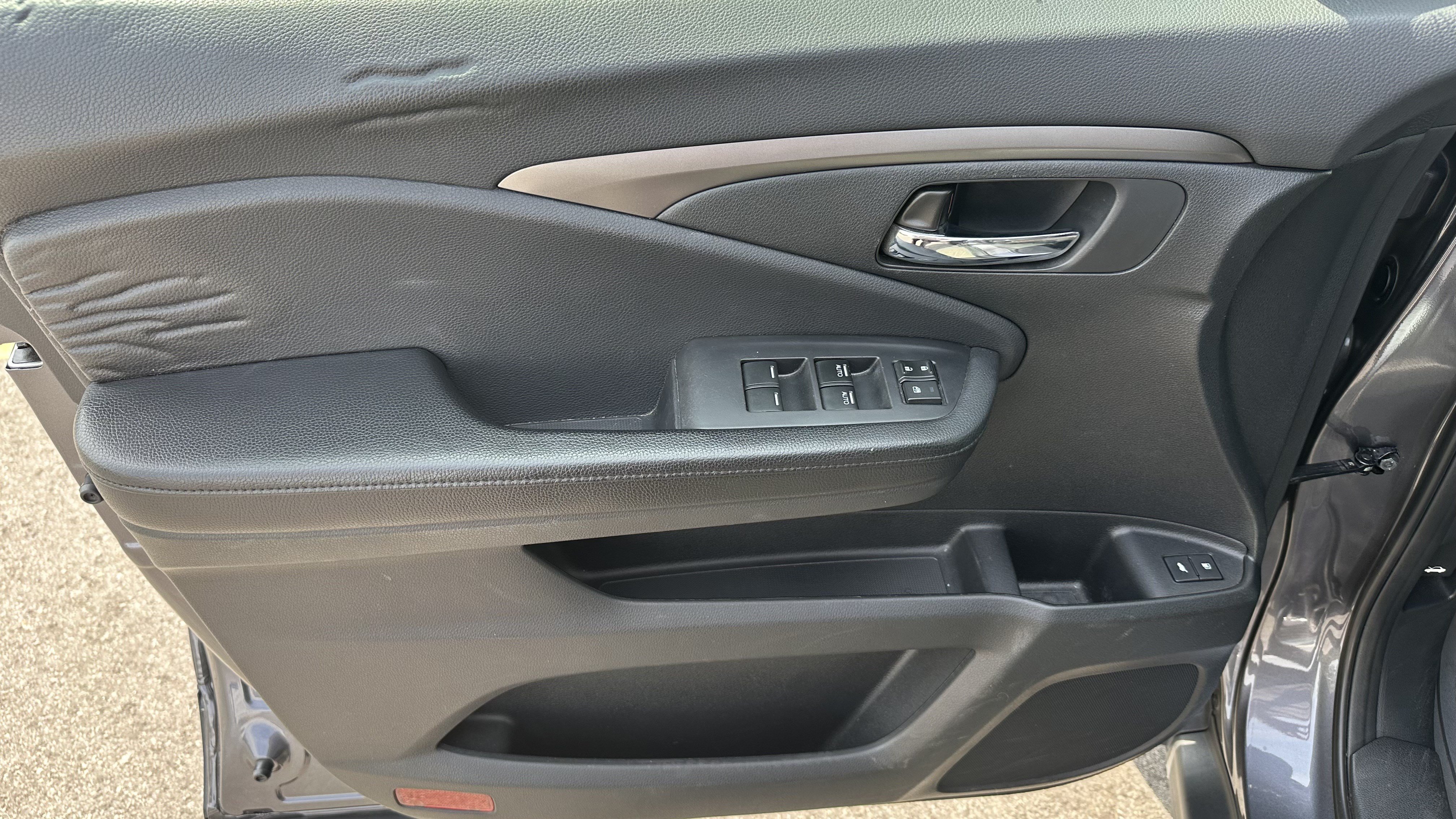 Used 2018 Honda Pilot EX-L image 16