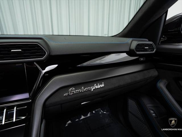 Used 2024 Lamborghini Urus S AWD/4WD image 29