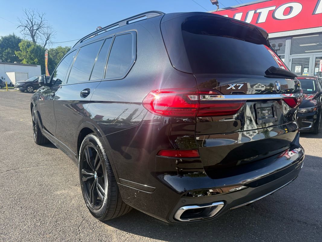 Used 2019 BMW X7 xDrive50i w/ M Sport Package AWD/4WD image 7
