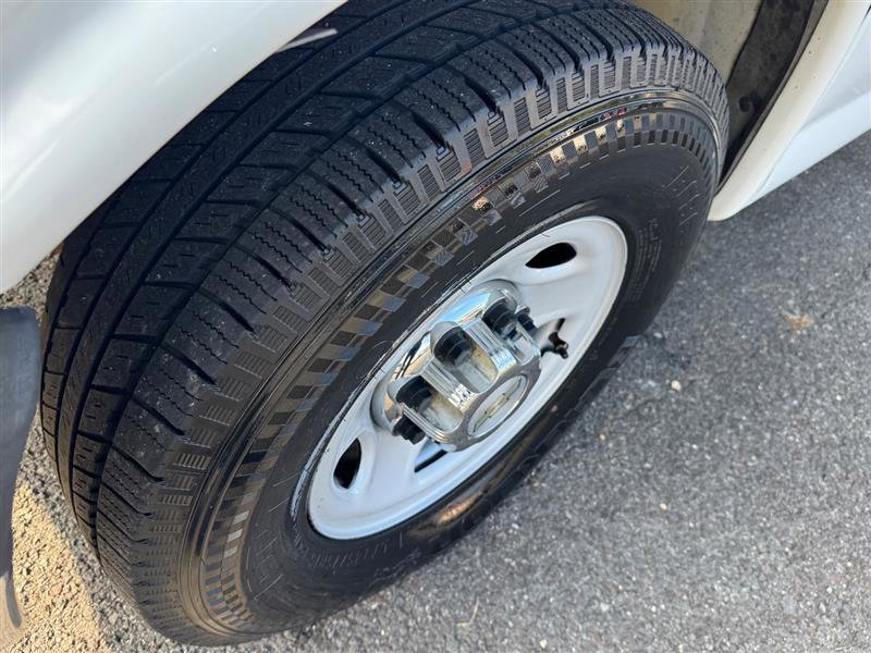 Used 2015 Chevrolet Express 3500 LT w/ LT Preferred Equipment Group image 29