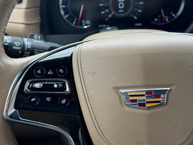 Used 2020 Cadillac Escalade Platinum RWD image 27