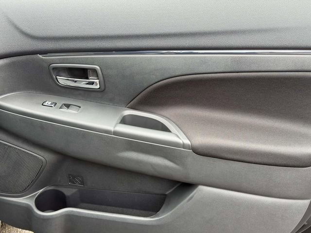 New 2026 Mitsubishi Outlander Sport ES image 8