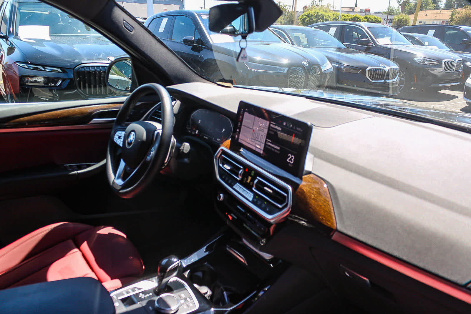 Used 2023 BMW X3 sDrive30i w/ Premium Package RWD image 16