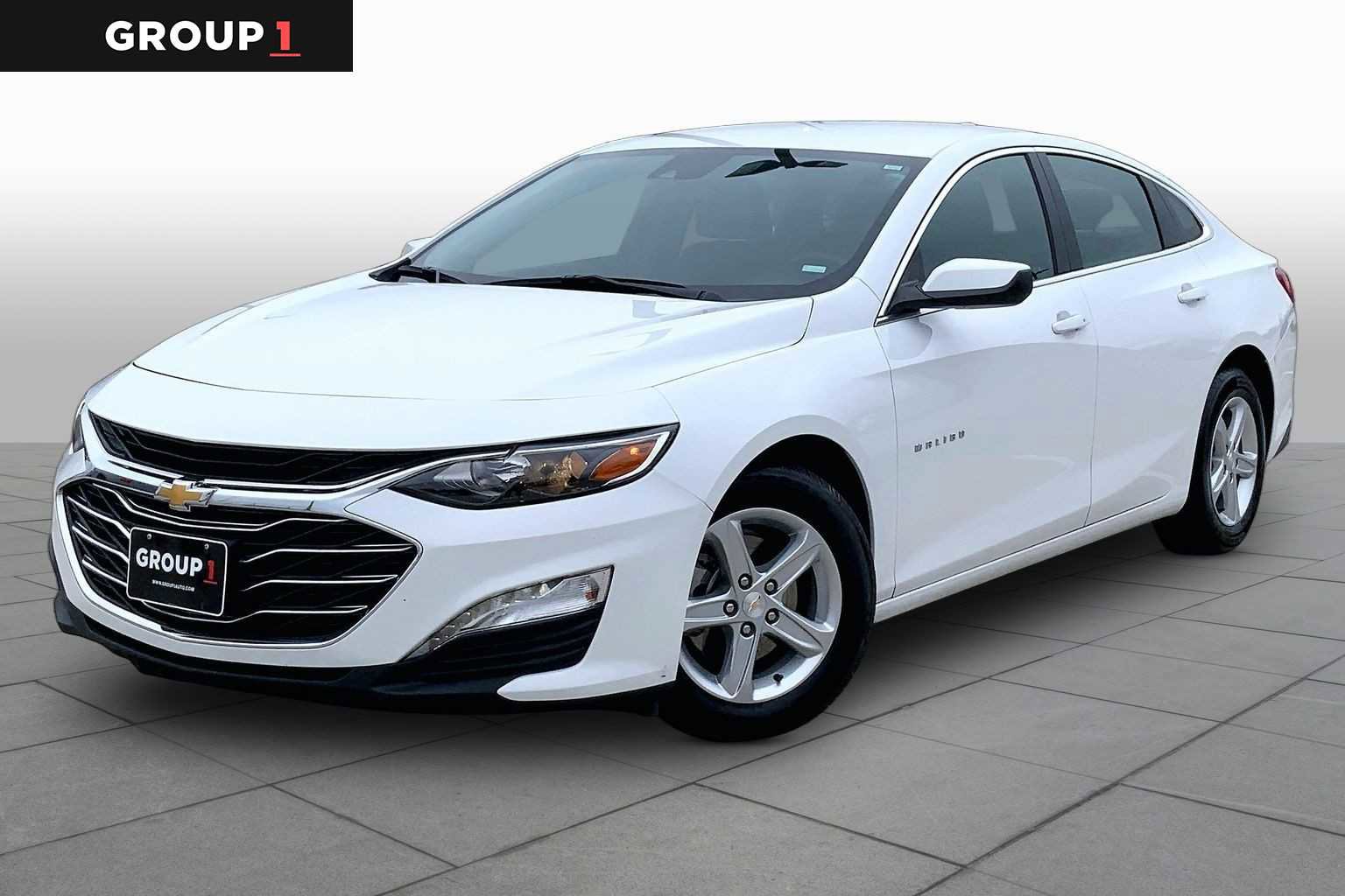 Used 2024 Chevrolet Malibu LT FWD image 1