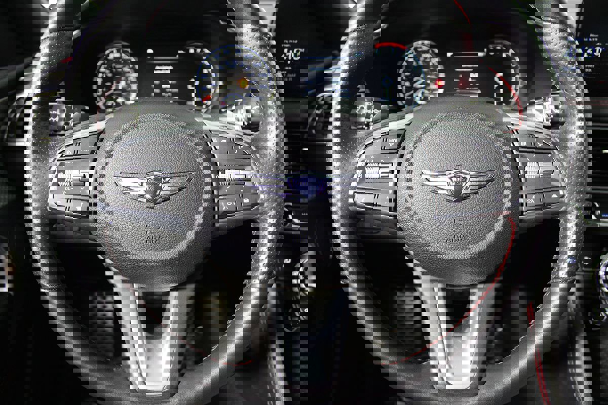 Used 2023 Genesis G70 2.0T w/ Sport Prestige Package image 14