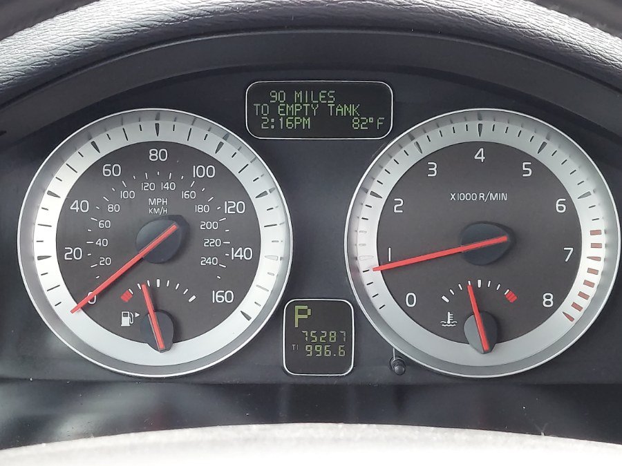 Used 2012 Volvo C70 T5 w/ Climate Pkg FWD image 15