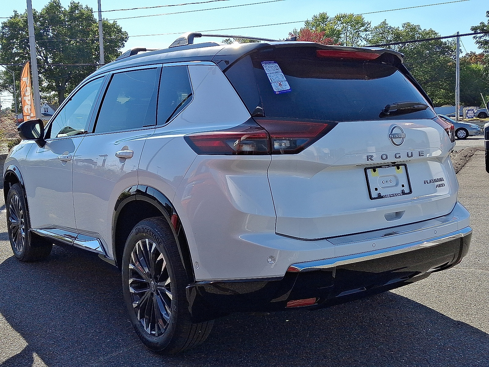 New 2026 Nissan Rogue Platinum w/ Platinum Premium Package image 3