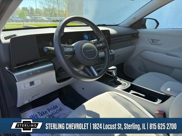 Used 2024 Hyundai Kona SEL FWD image 10