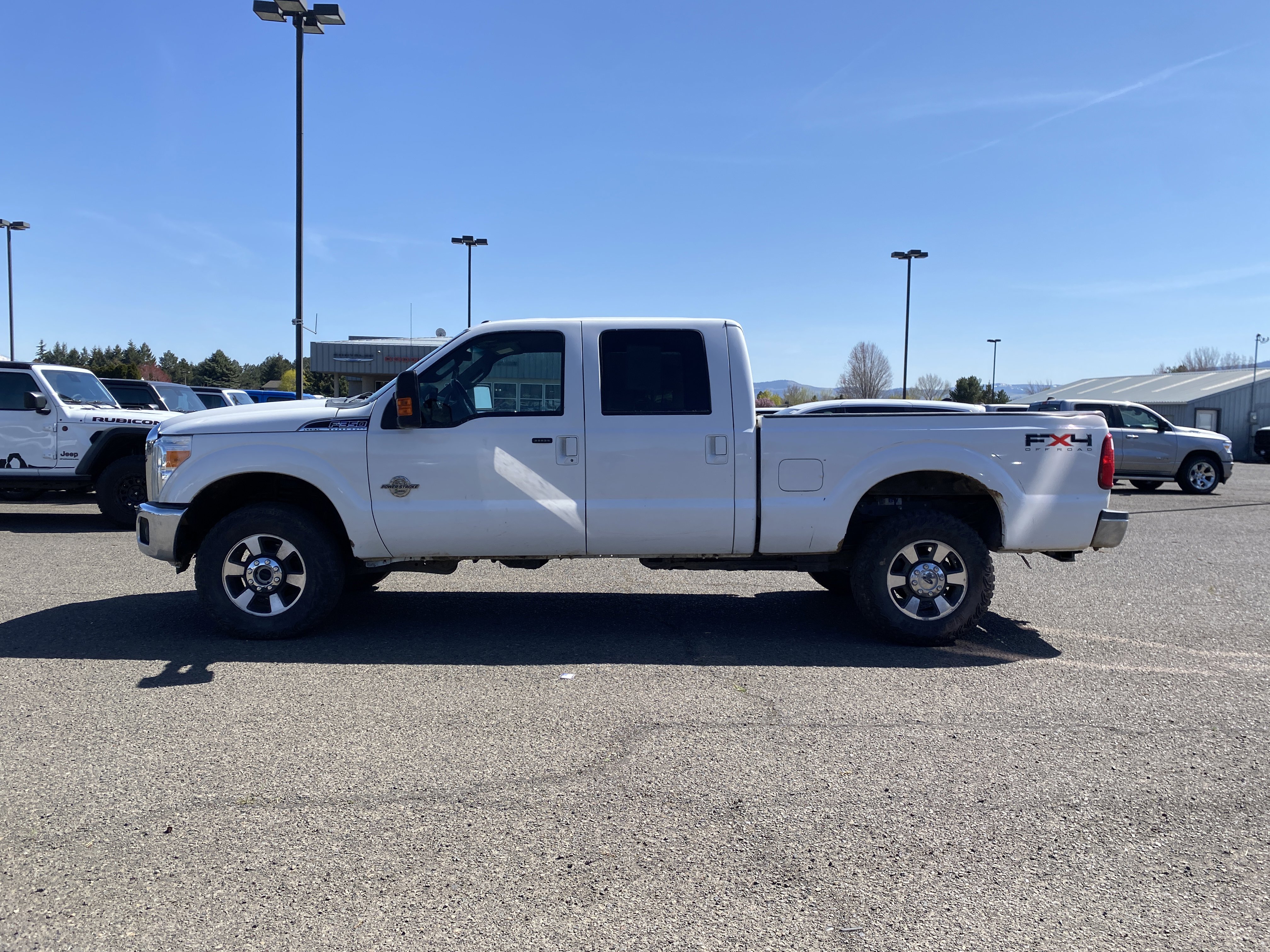 Used 2011 Ford F350 Lariat w/ FX4 4X4 Off-Road Pkg image 11