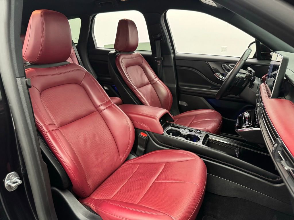 Used 2024 Lincoln Corsair Reserve w/ Equipment Group 201A image 32