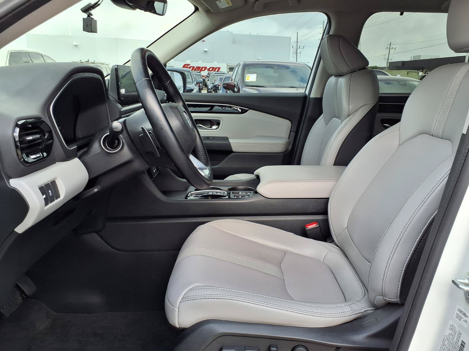 Certified 2024 Honda Pilot EX-L image 17