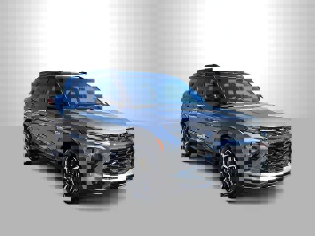 Used 2021 Chevrolet TrailBlazer RS w/ Sun and Liftgate Package image 2