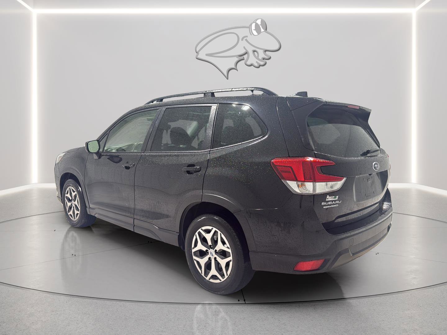 Used 2023 Subaru Forester Premium image 4