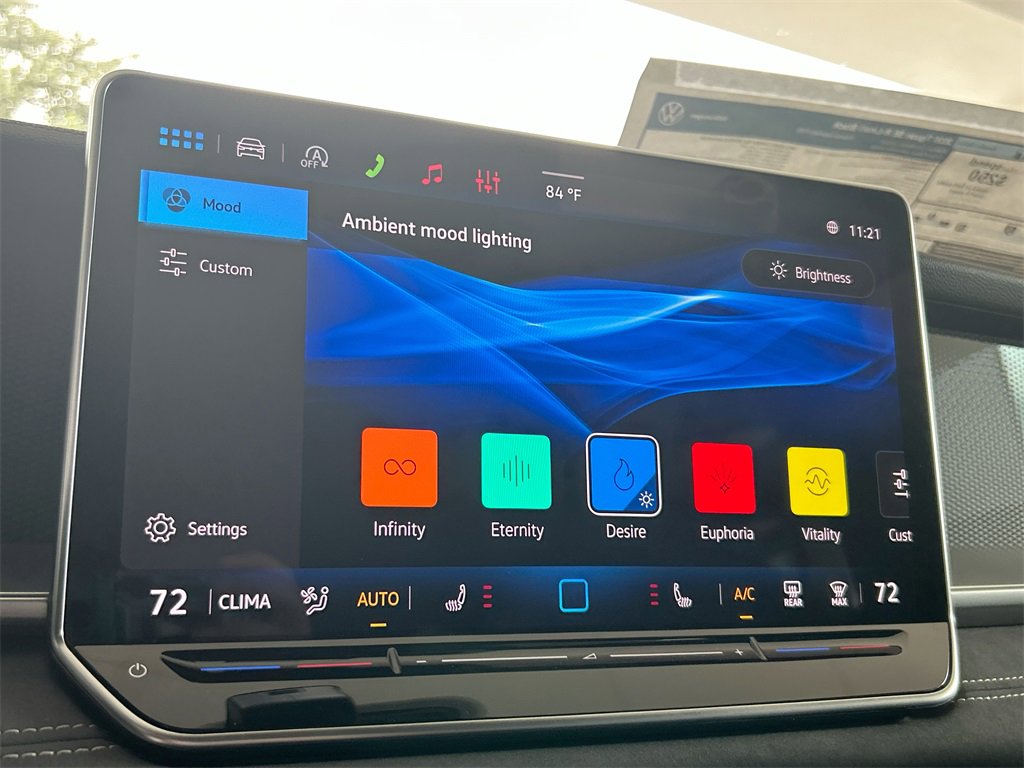 New 2026 Volkswagen Tiguan SE R-Line image 27