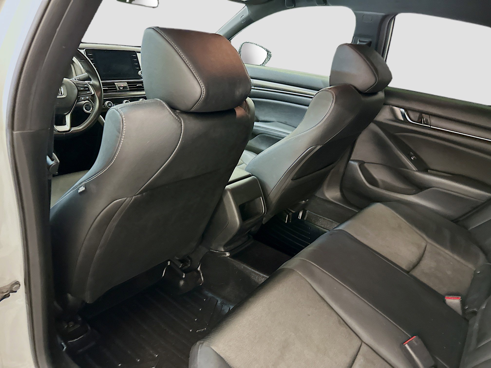 Used 2019 Honda Accord Sport image 28