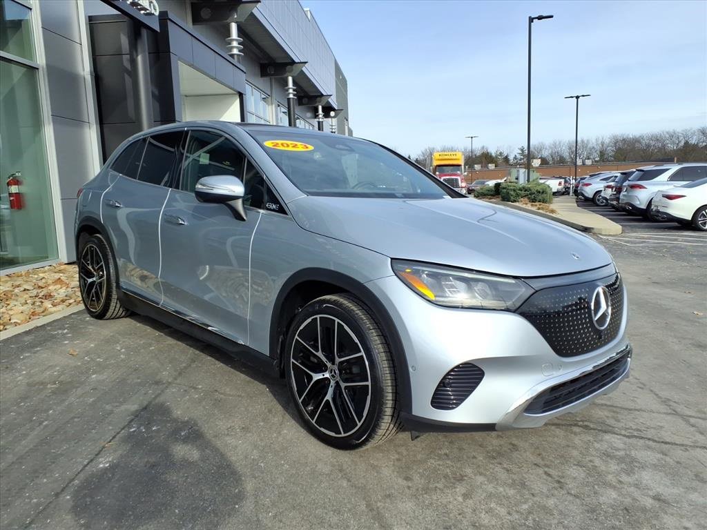 Used 2023 Mercedes-Benz EQE 350+ 4MATIC SUV image 8