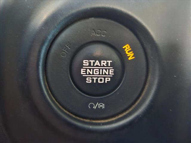 Used 2021 Jeep Gladiator Willys image 12