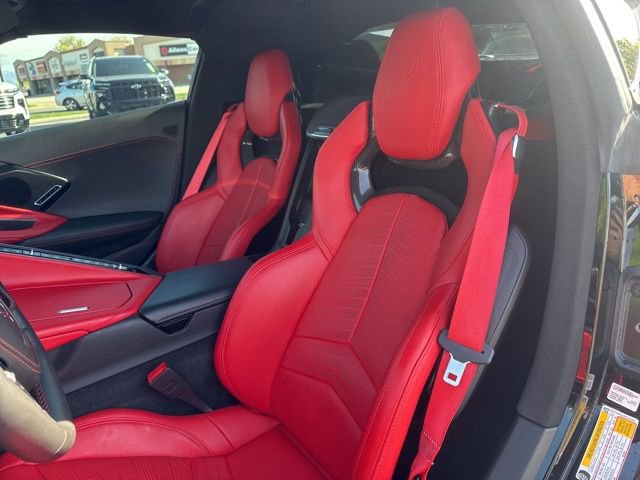 Used 2024 Chevrolet Corvette Stingray Premium Cpe w/ Z51 Performance Package RWD image 17