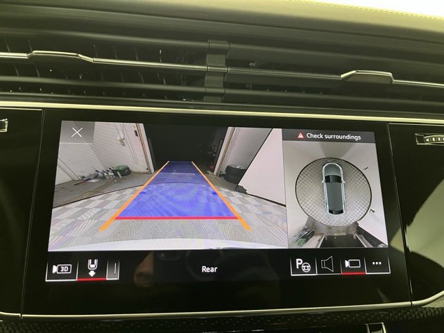 Used 2023 Audi SQ8 Prestige image 17