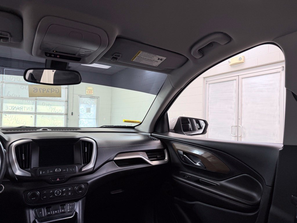 Used 2019 GMC Terrain SLE w/ Driver Convenience Package FWD image 26