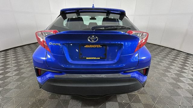 Used 2020 Toyota C-HR LE FWD image 3