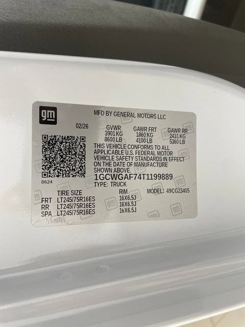 New 2026 Chevrolet Express 2500 w/ Driver Convenience Package image 25