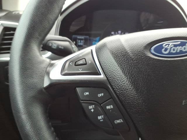 Certified 2023 Ford Edge Titanium AWD/4WD image 14