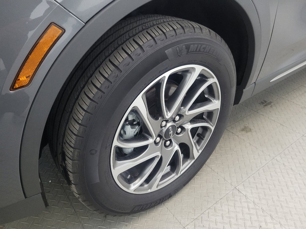 Used 2022 Lincoln Corsair AWD w/ Equipment Group 101A image 31
