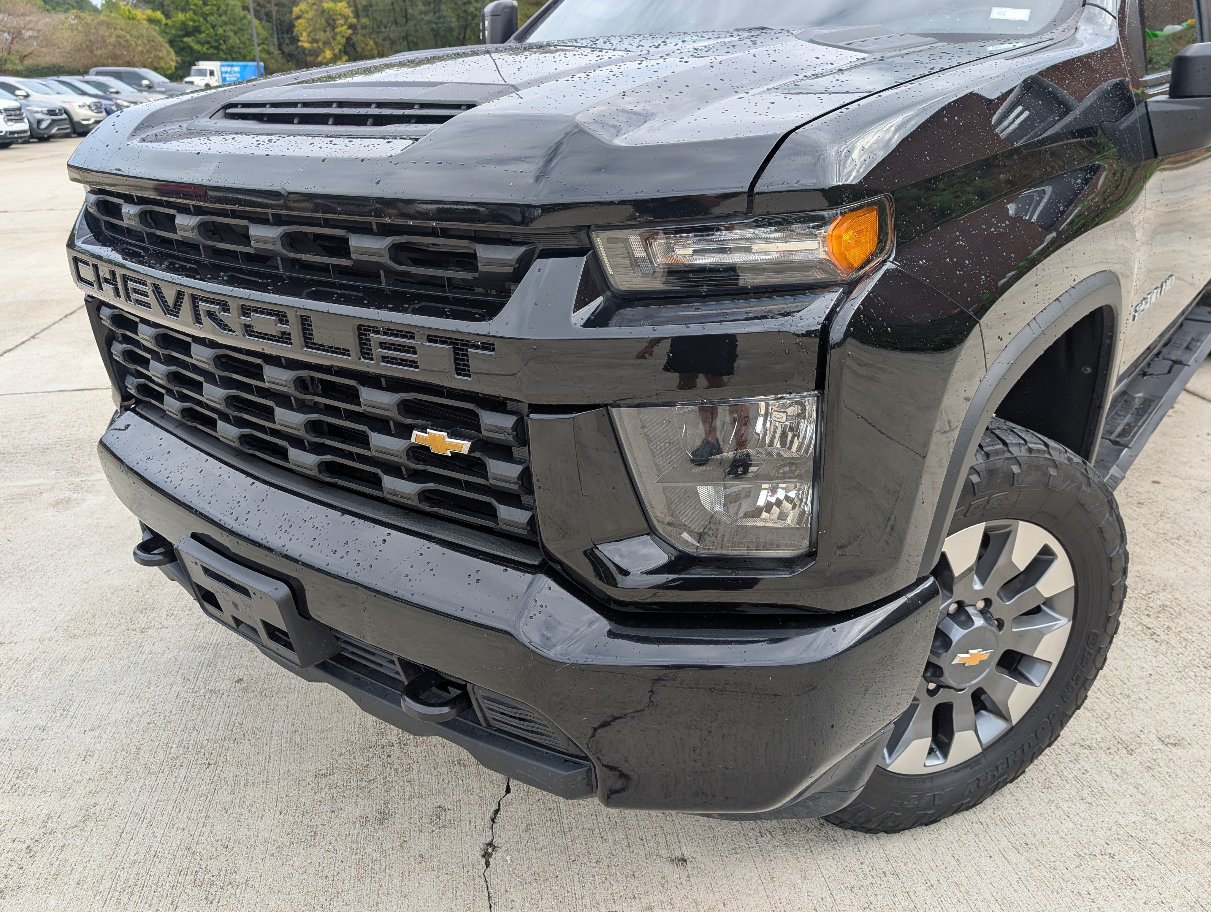 Used 2023 Chevrolet Silverado 2500 Custom w/ Gooseneck/5TH Wheel Package AWD/4WD image 13