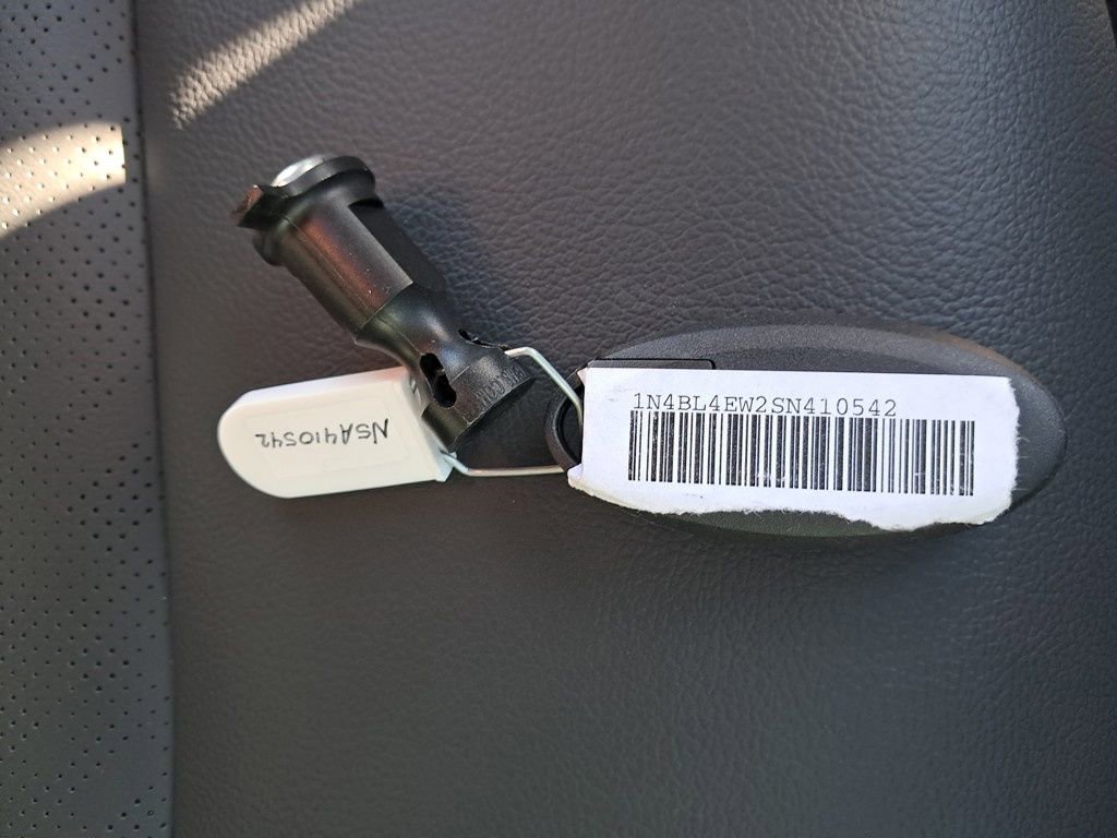 New 2025 Nissan Altima 2.5 SL image 29