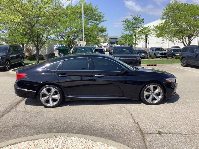 Used 2018 Honda Accord Touring image 4