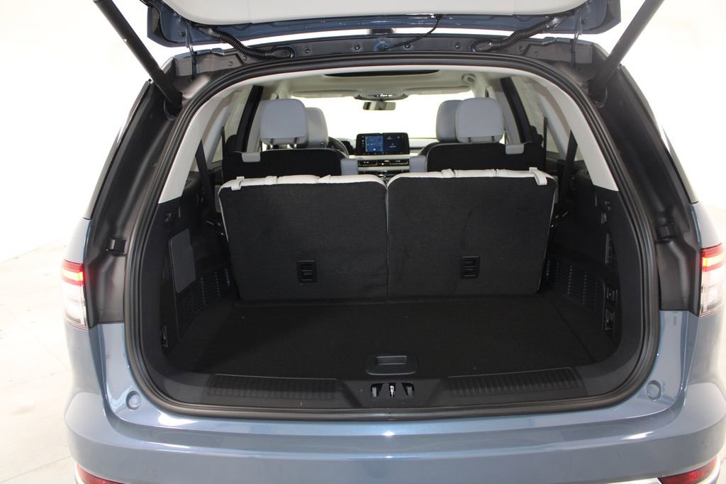New 2026 Lincoln Aviator 2WD image 15