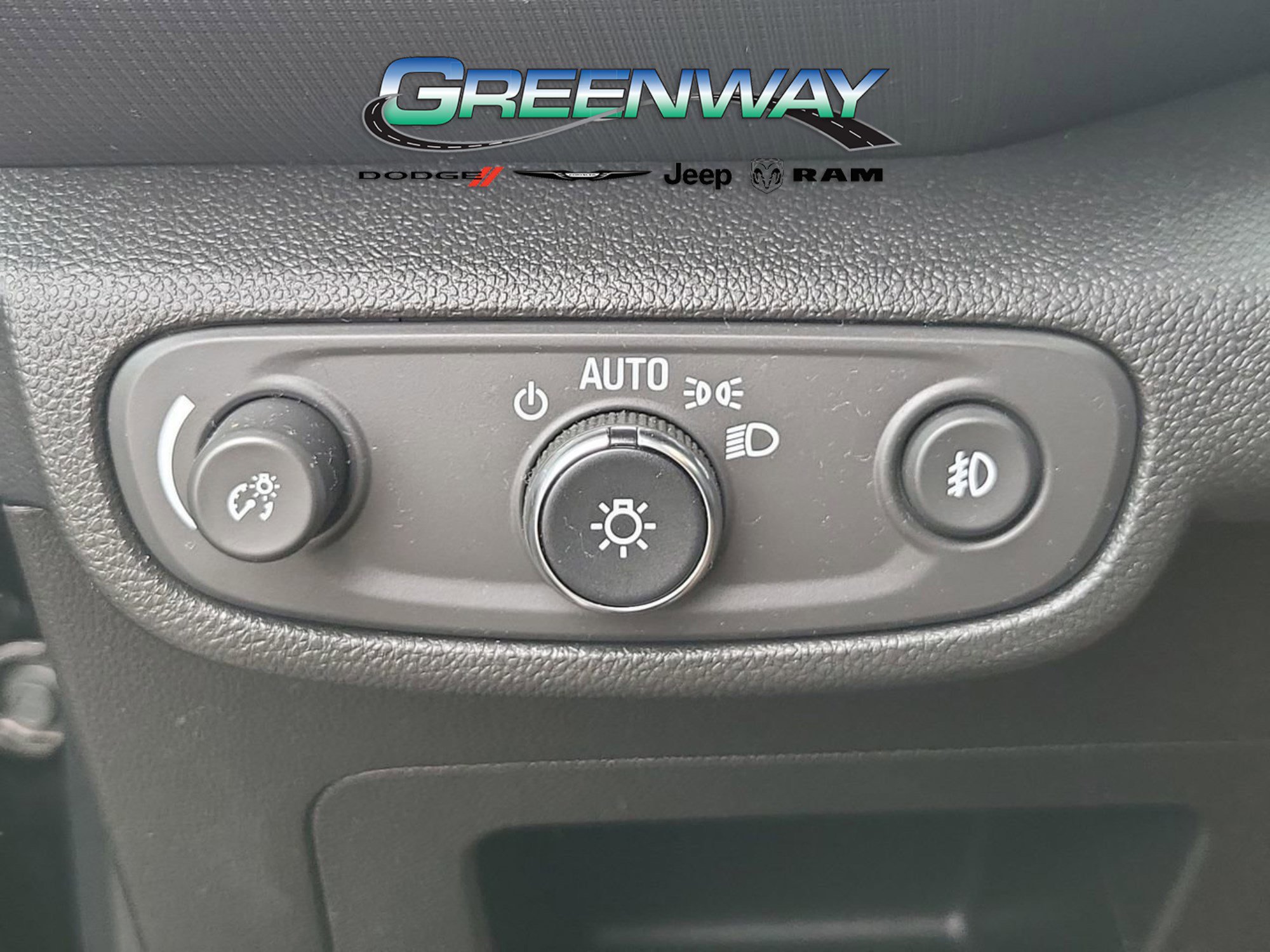 Used 2022 Chevrolet TrailBlazer LT w/ Convenience Package image 17