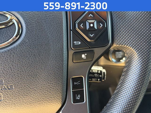 Used 2019 Toyota Tacoma TRD Off-Road AWD/4WD image 14