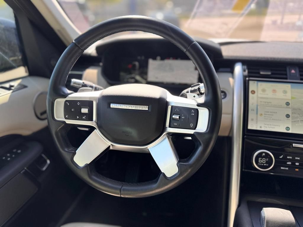 Used 2022 Land Rover Discovery S AWD/4WD image 21