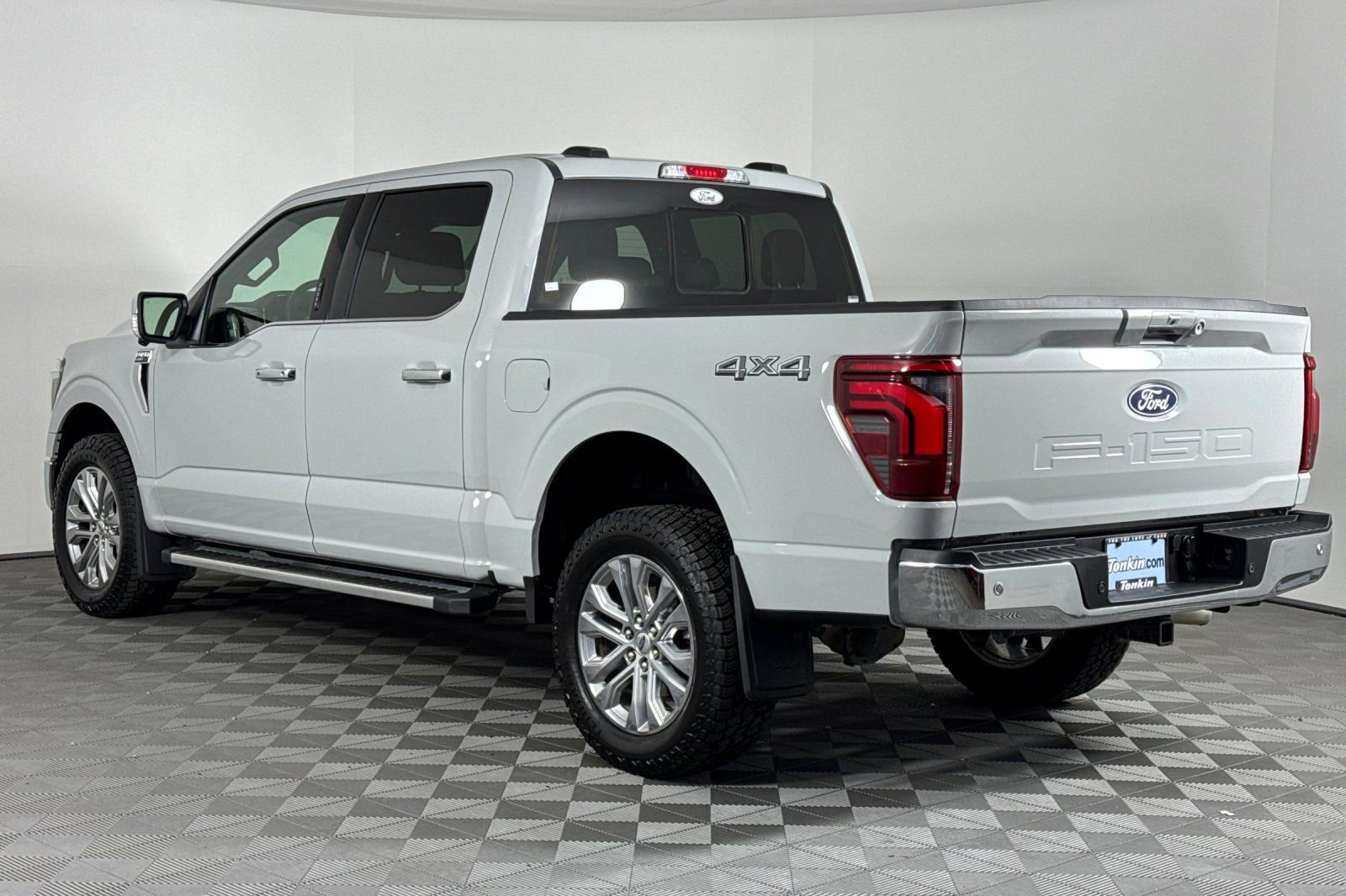 Used 2024 Ford F150 Lariat w/ Tow/Haul Package image 7