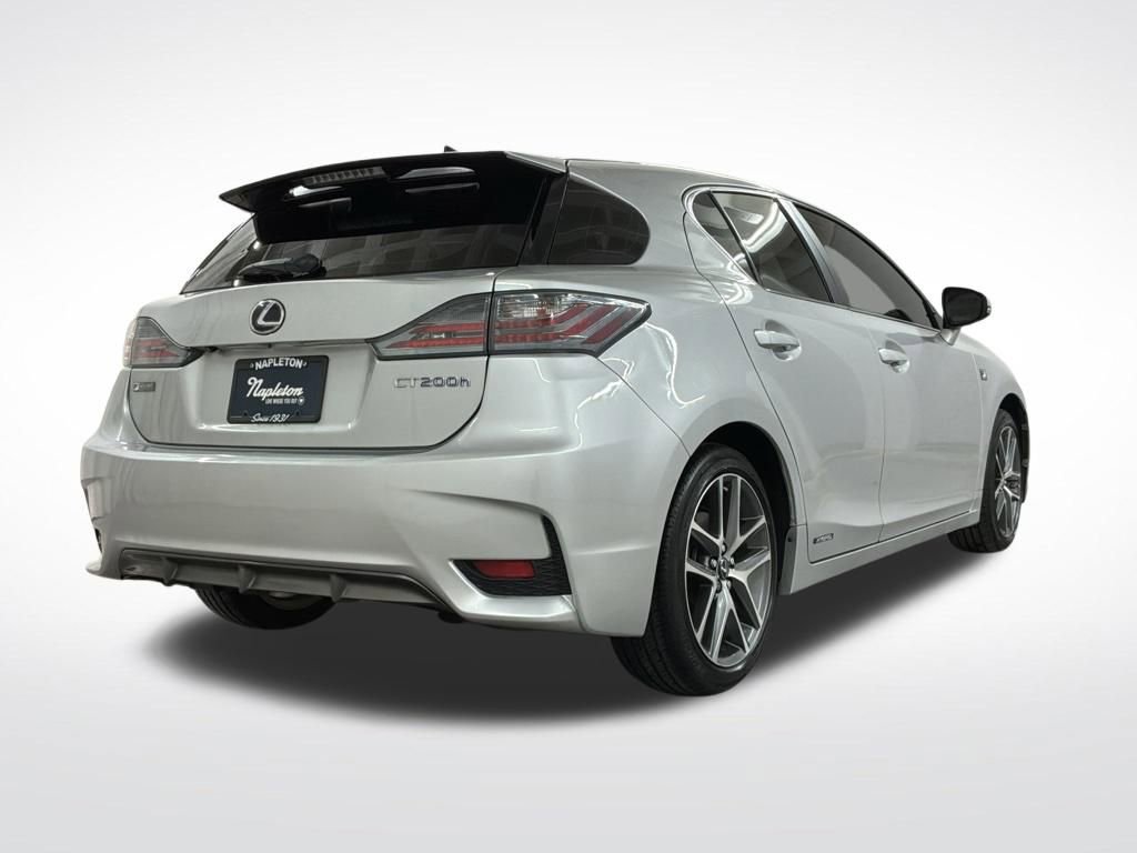 Used 2016 Lexus CT 200h w/ Navigation Package image 3